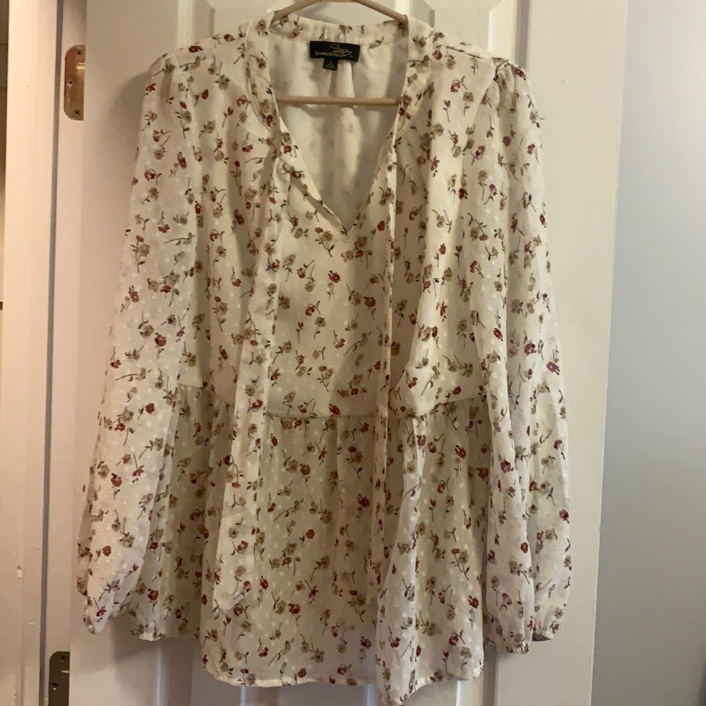Women’s Blouse